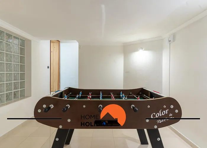 #248 Loureira 54 By Holidays Вилла