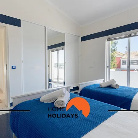 #248 Loureira 54 By Holidays